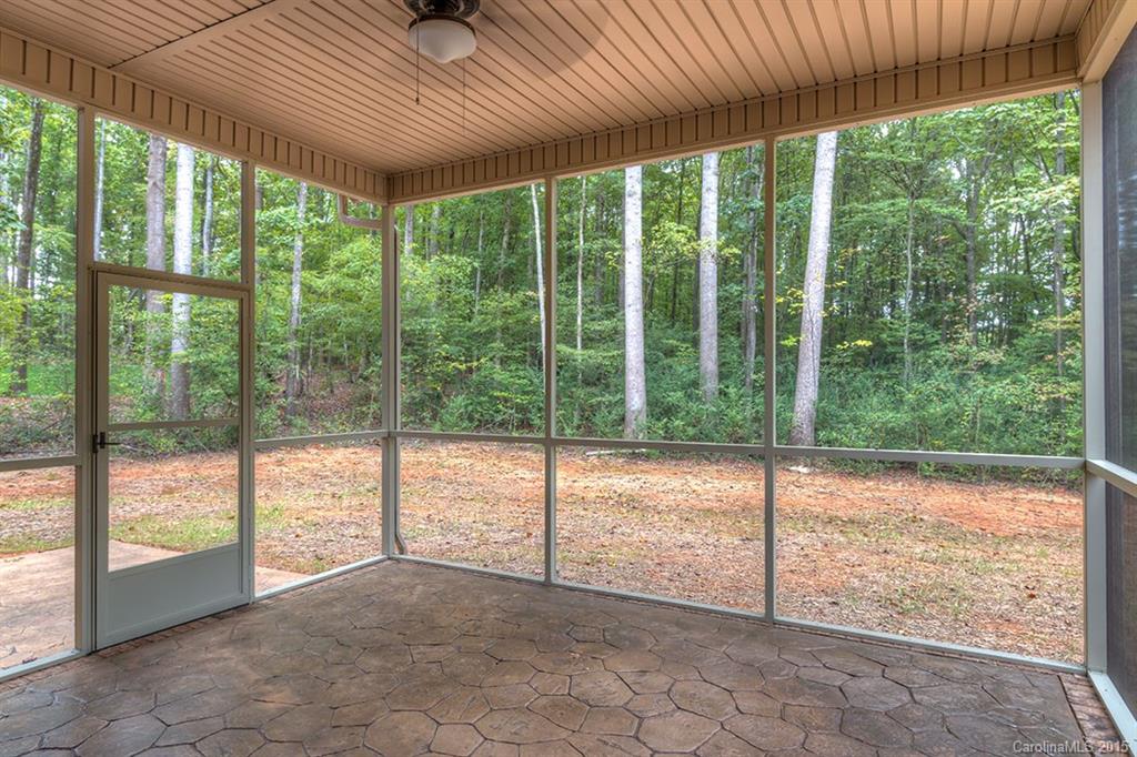 The Coves On River Oaks - Residential