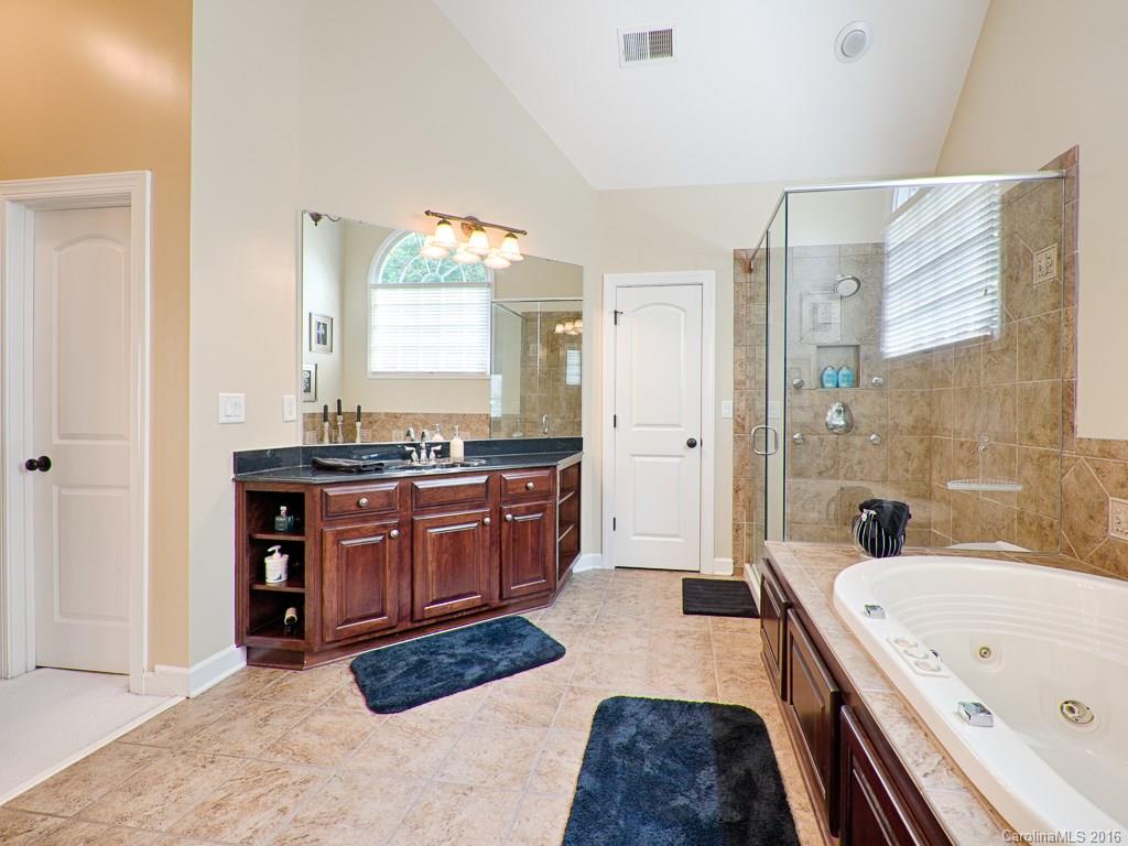 Bridgehampton - Residential