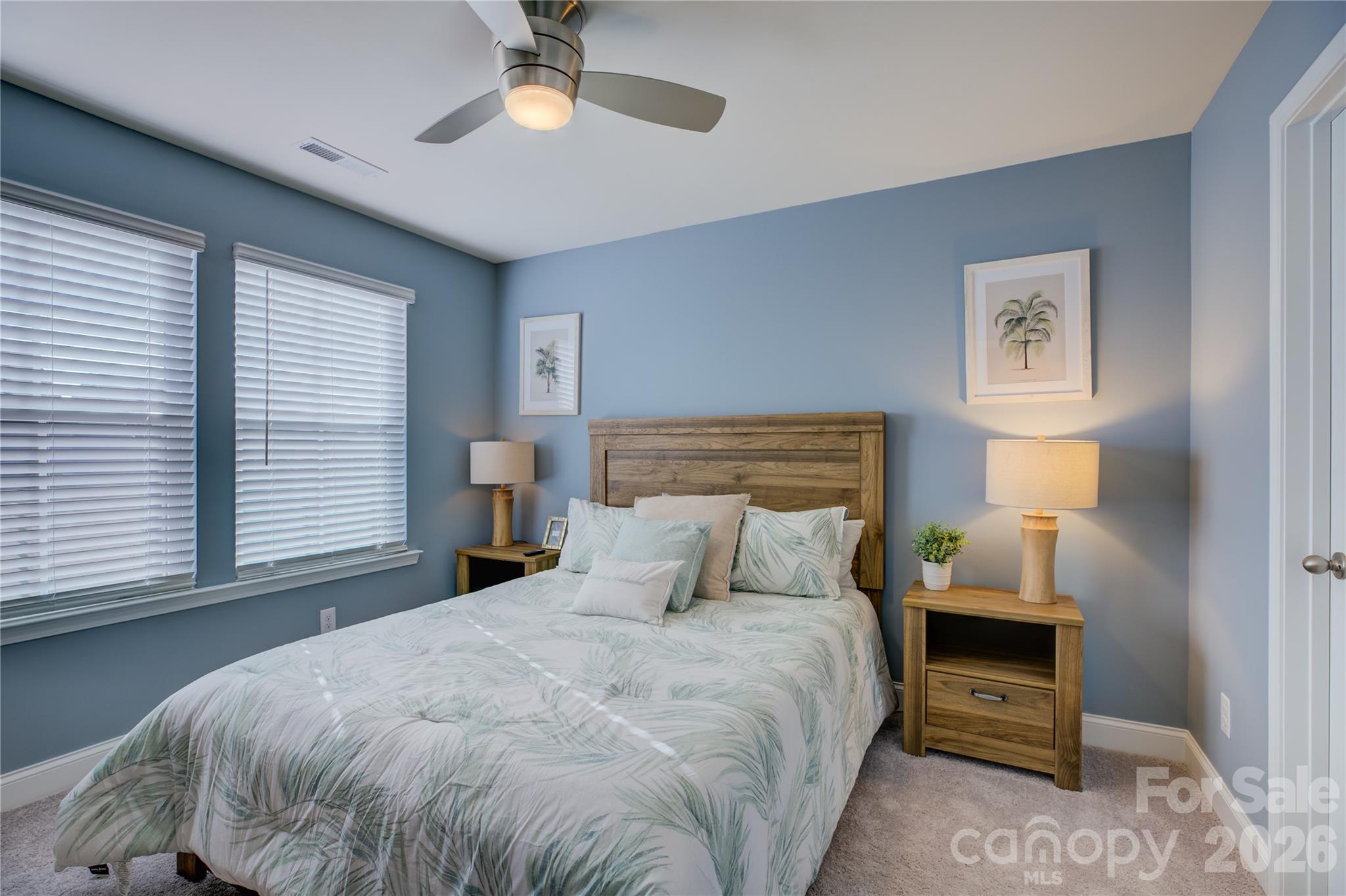 Lakeside Glen - Residential