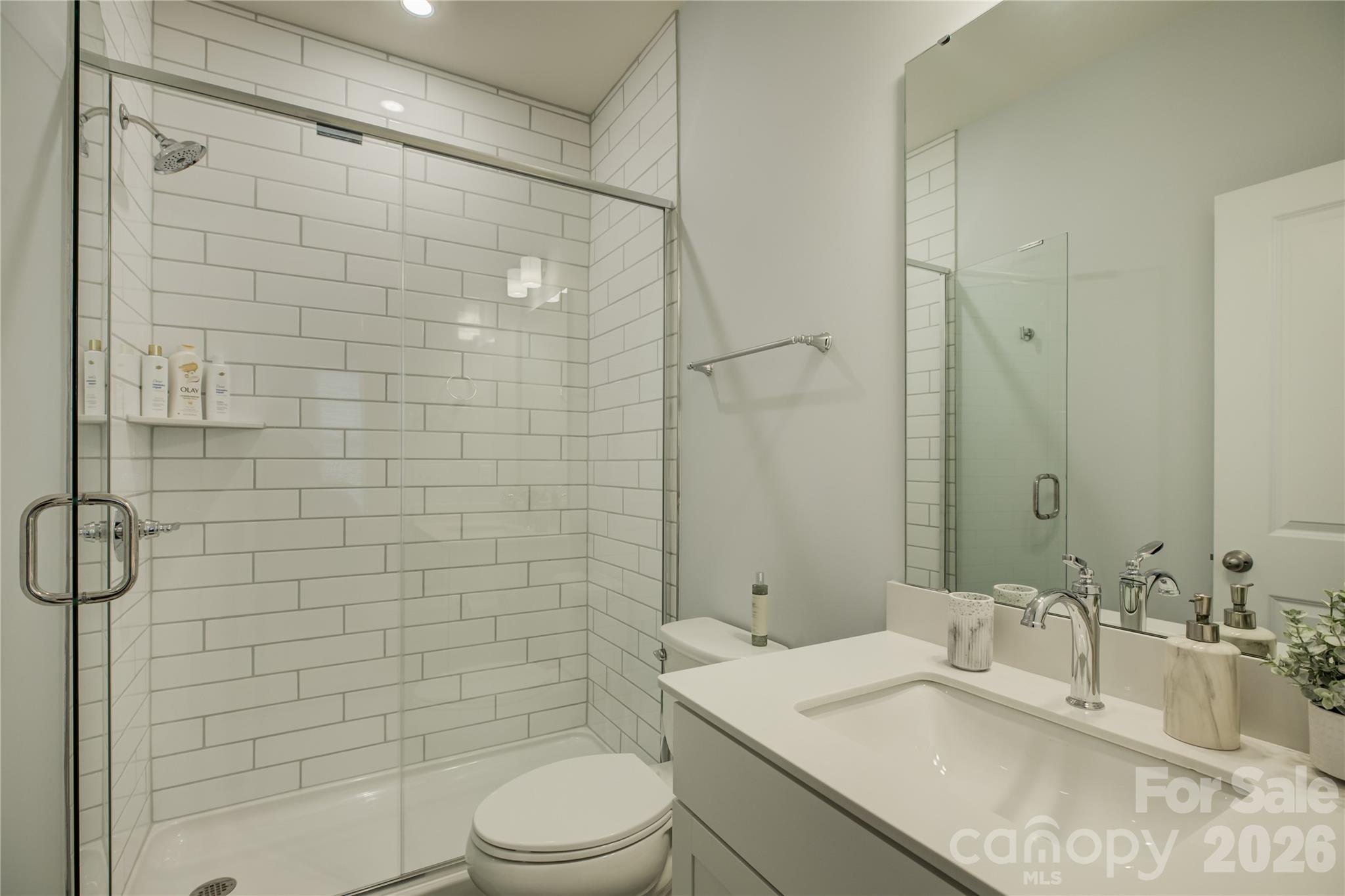 Lakeside Glen - Residential