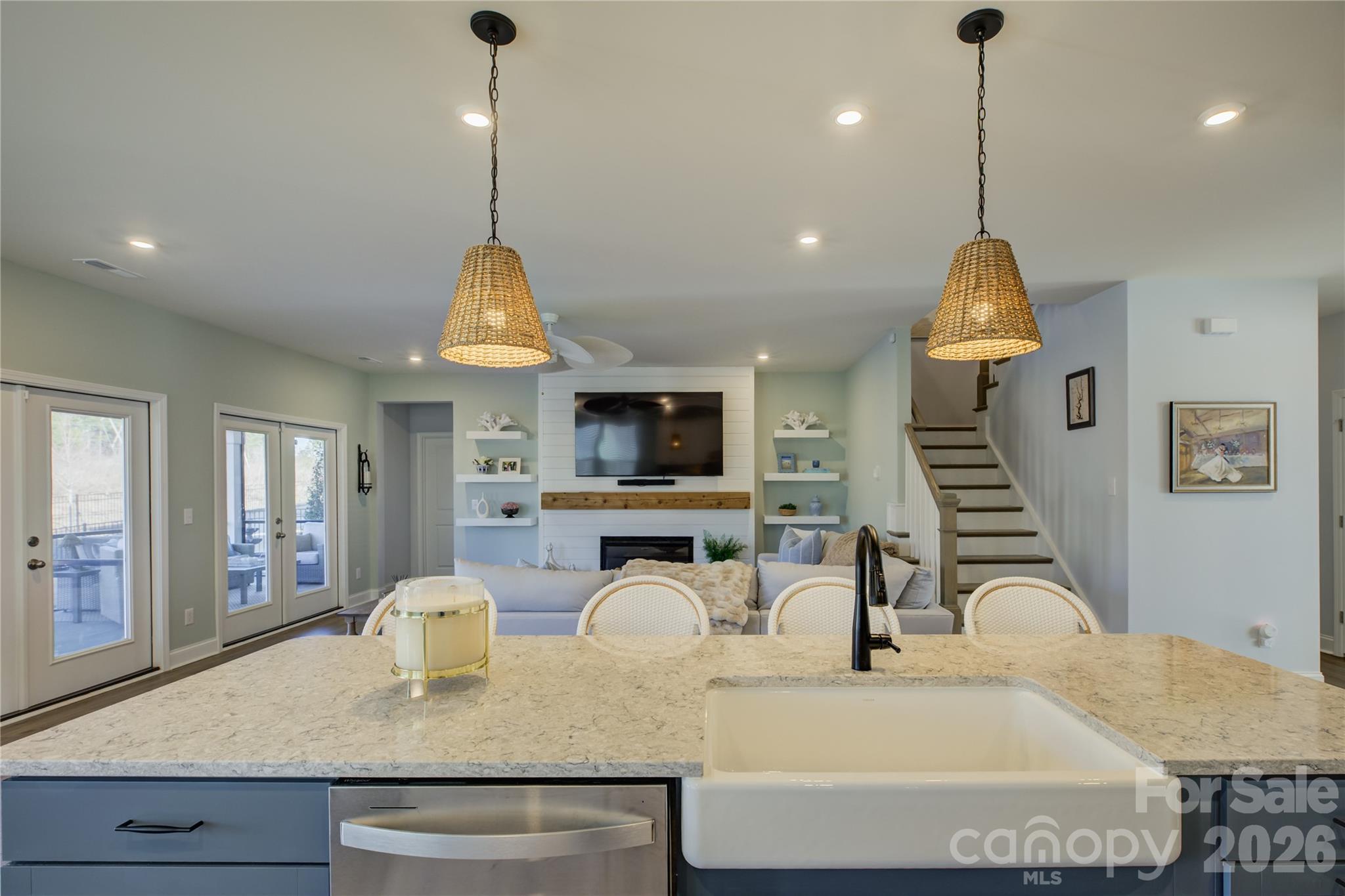 Lakeside Glen - Residential