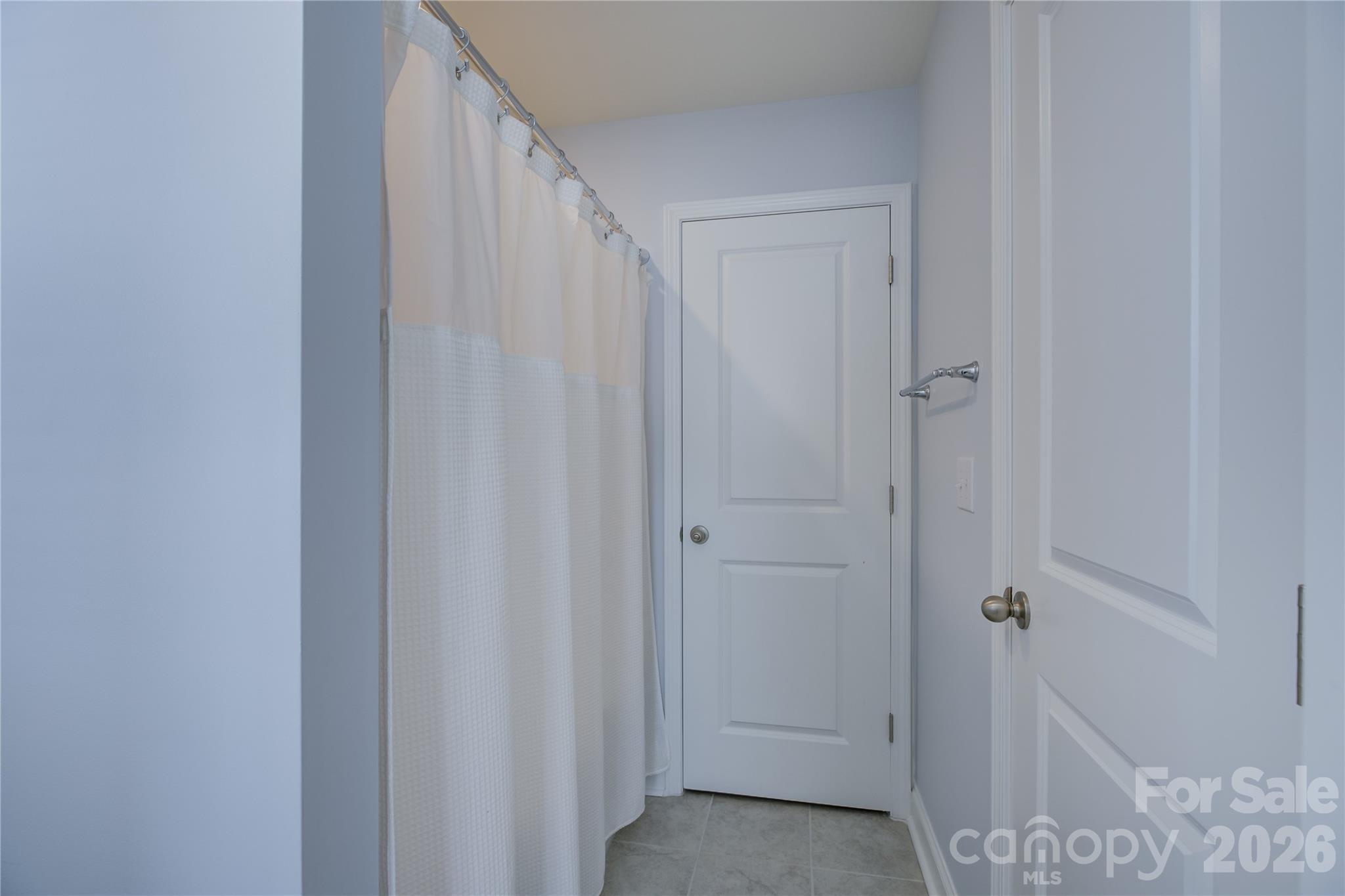 Lakeside Glen - Residential