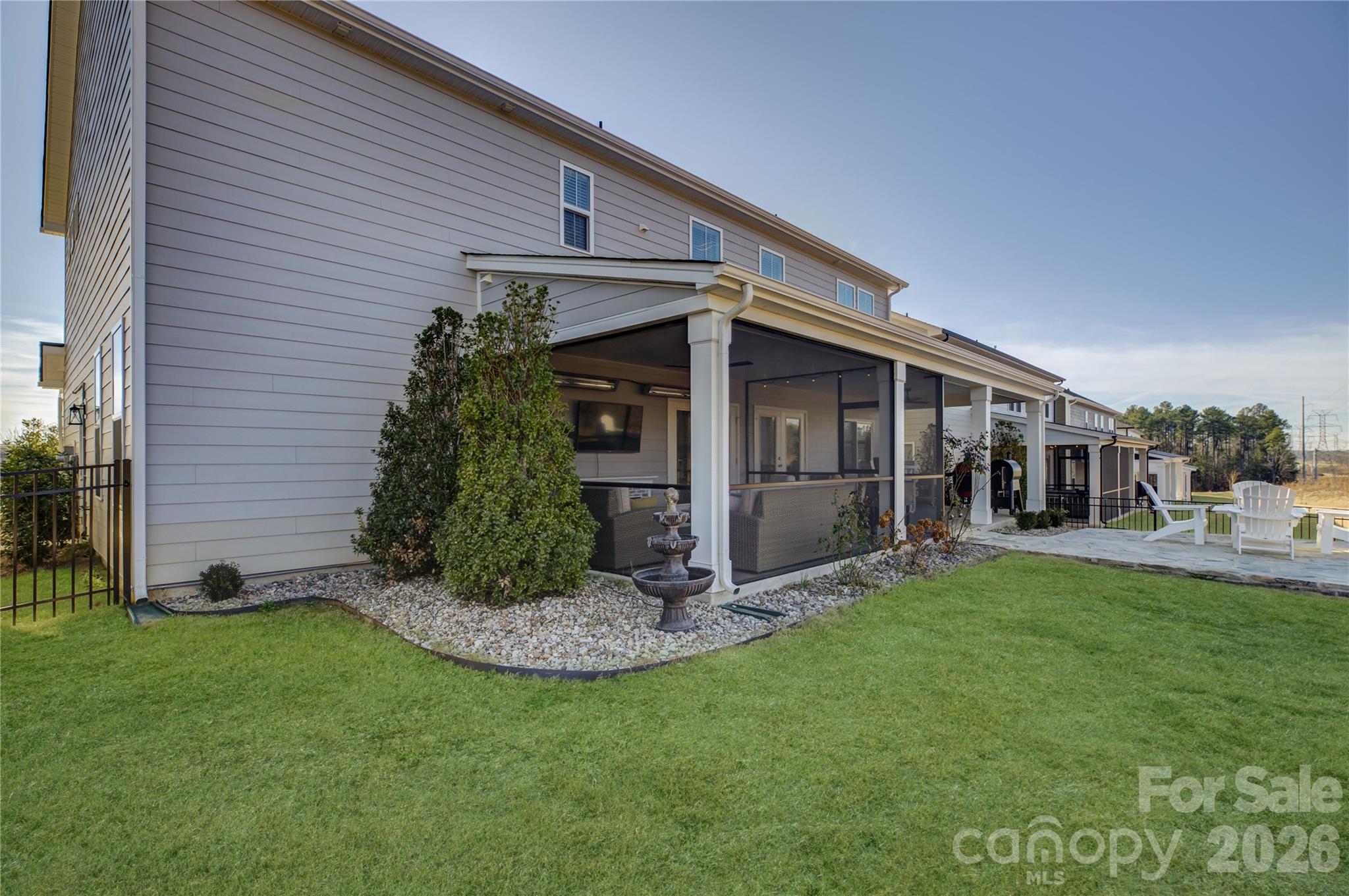 Lakeside Glen - Residential