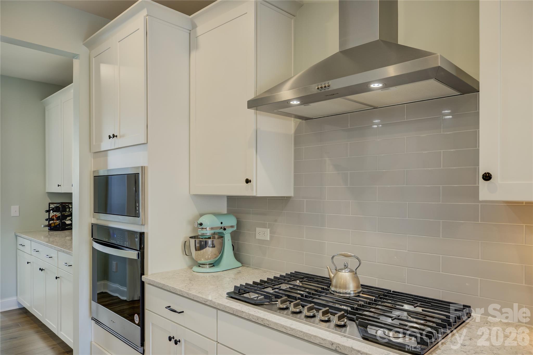 Lakeside Glen - Residential