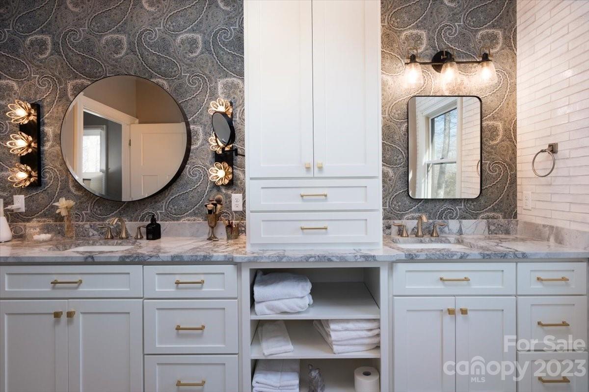 Connestee Falls - Residential