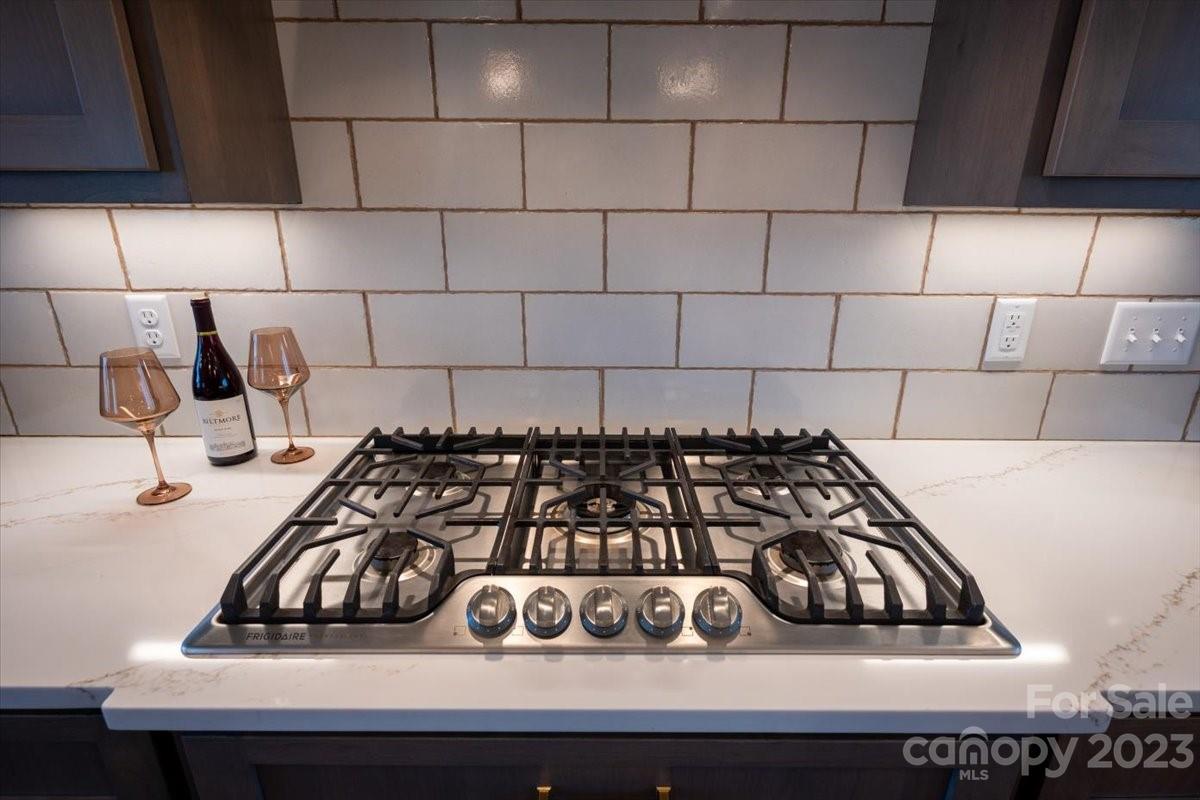 Connestee Falls - Residential