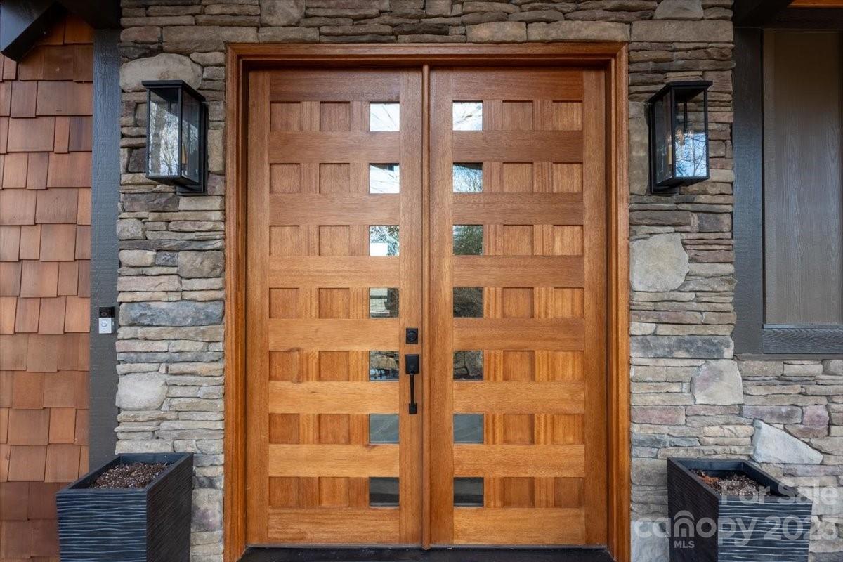 Connestee Falls - Residential