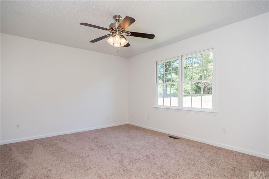 South Lakes - Residential