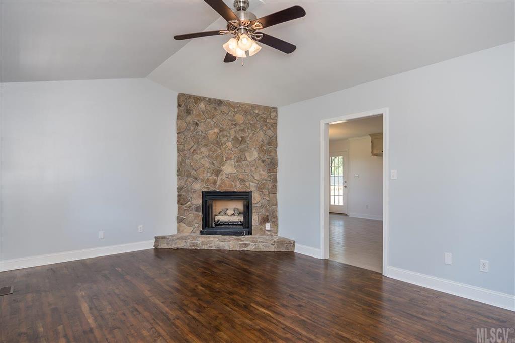 South Lakes - Residential