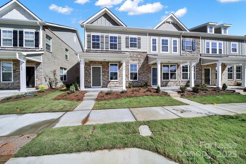 Photo of 5424 Kinsbridge Drive, Mint Hill, NC 28227 (MLS # 4268132)
