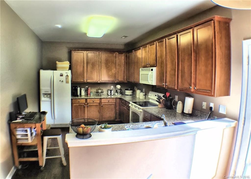 Sandy Pointe - Residential