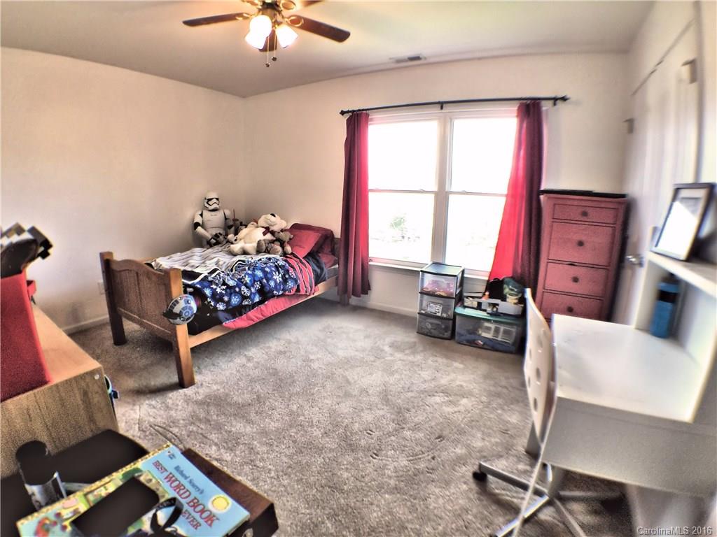 Sandy Pointe - Residential