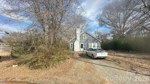 6504 Pence Road A Charlotte NC 28215