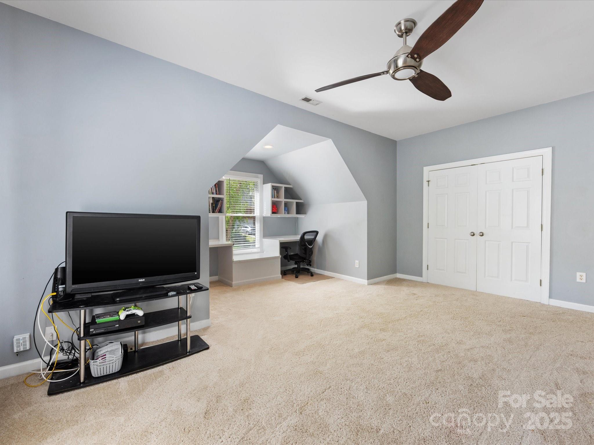 Highland Creek - Residential