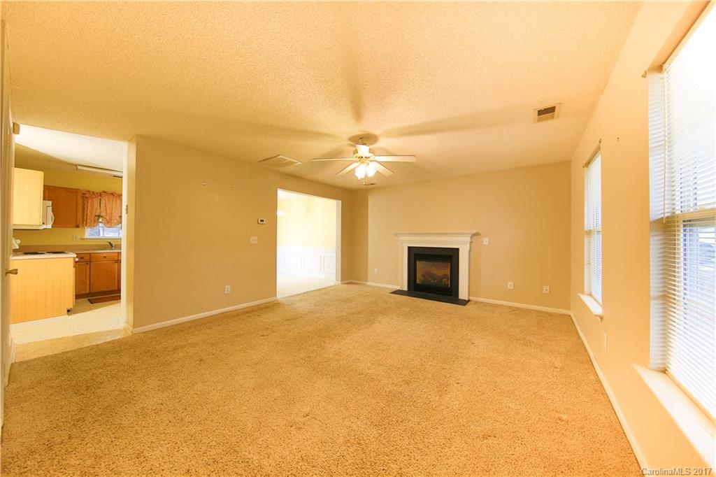 Longview Oaks - Residential