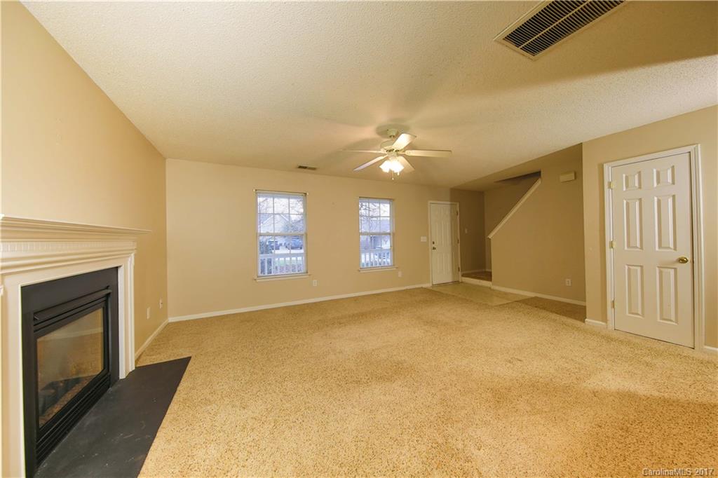 Longview Oaks - Residential