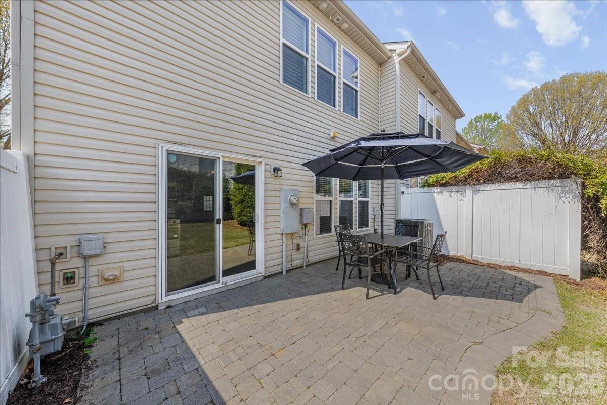 Park South Station - Residential