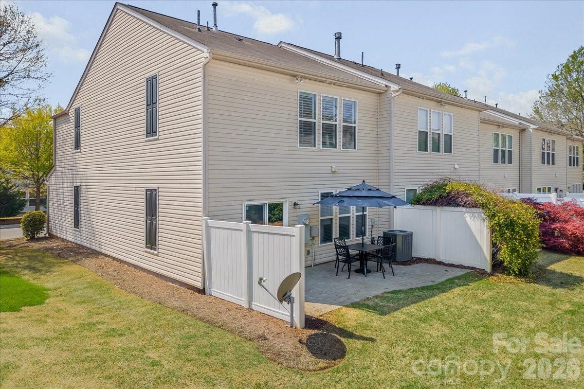 Park South Station - Residential