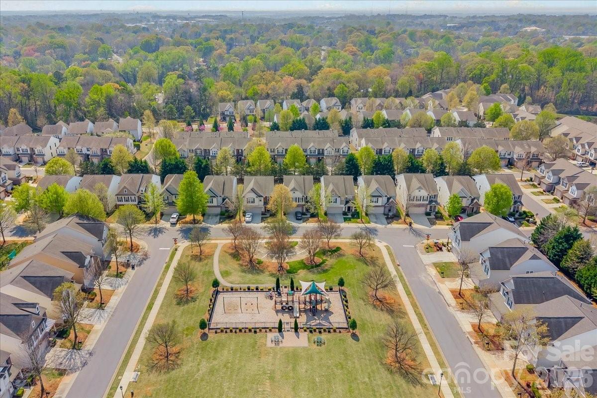 Park South Station - Residential