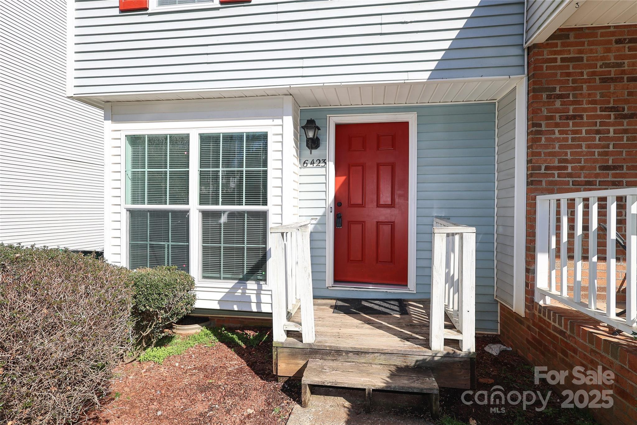 6423 Windsor Gate Lane