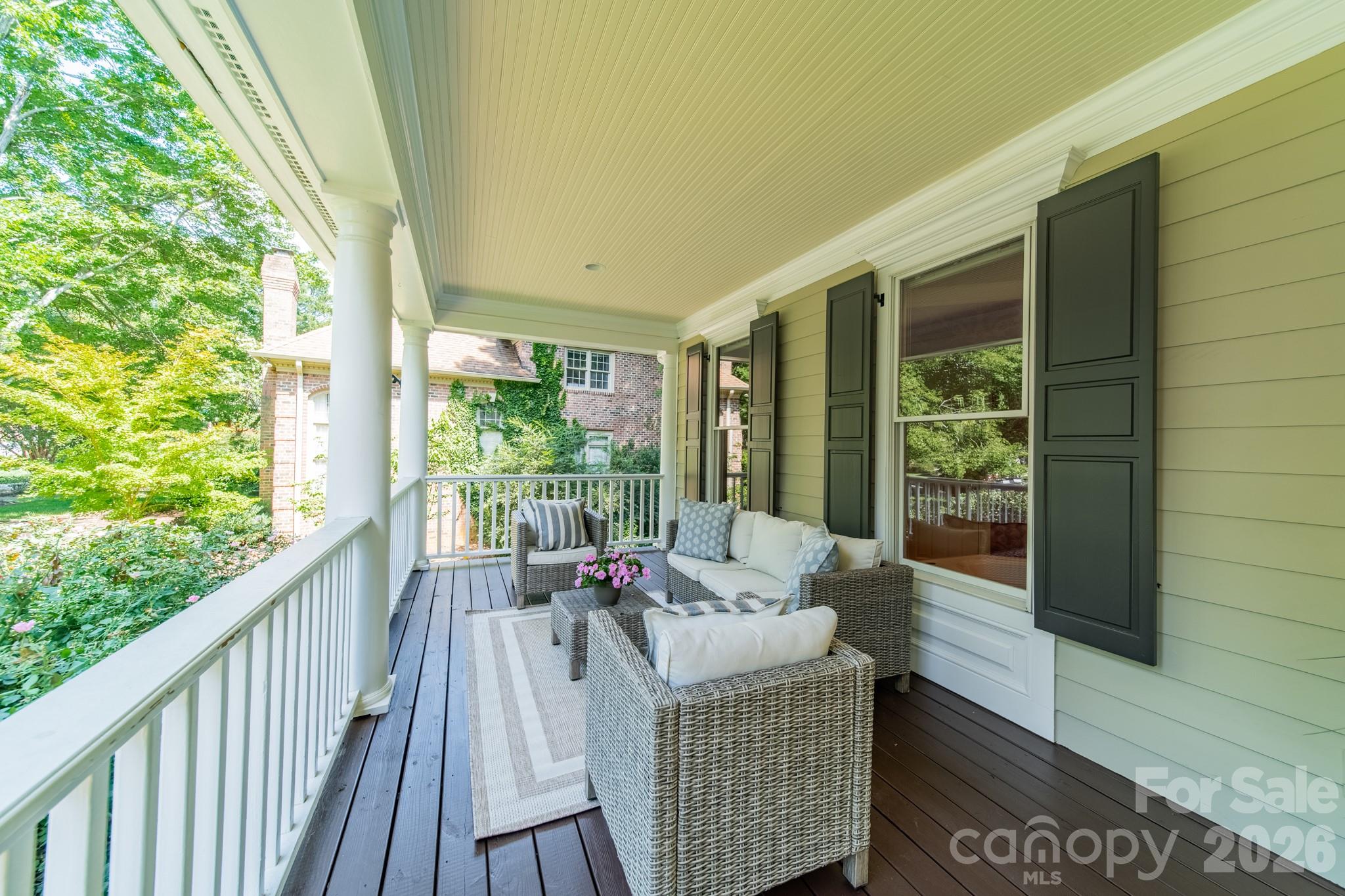 304 S Canterbury Road