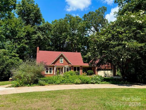 A home in Rutherfordton