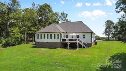 A home in Kings Mountain