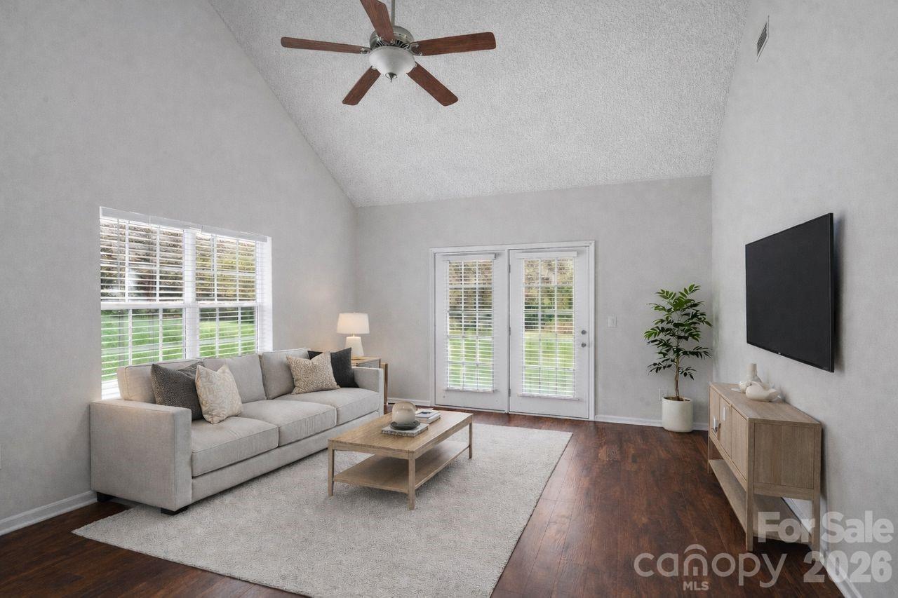 Holly Ridge - Residential