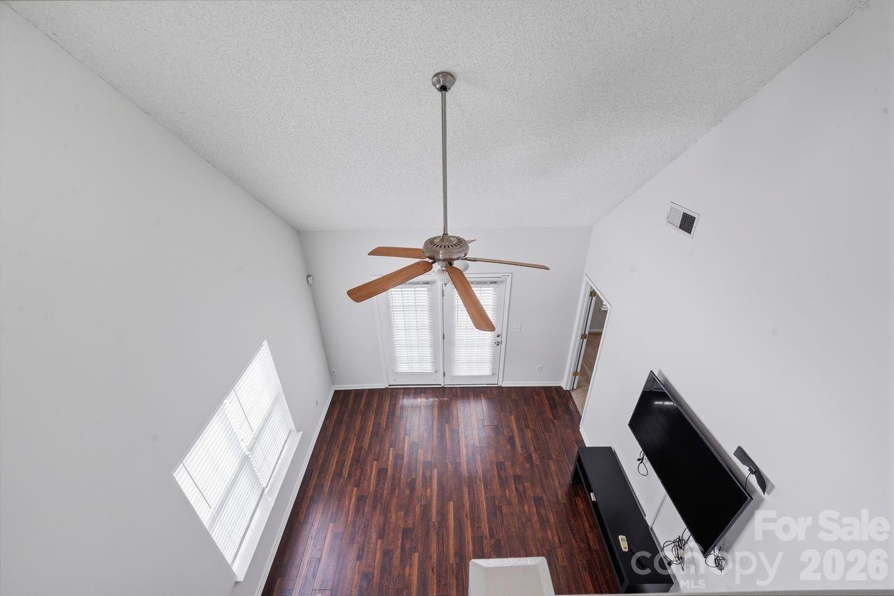 Holly Ridge - Residential