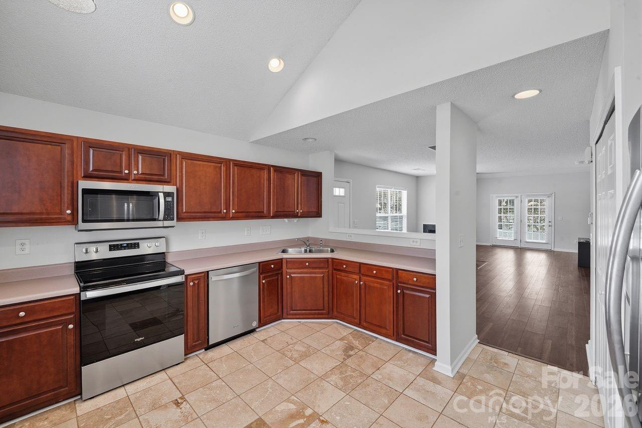 Holly Ridge - Residential