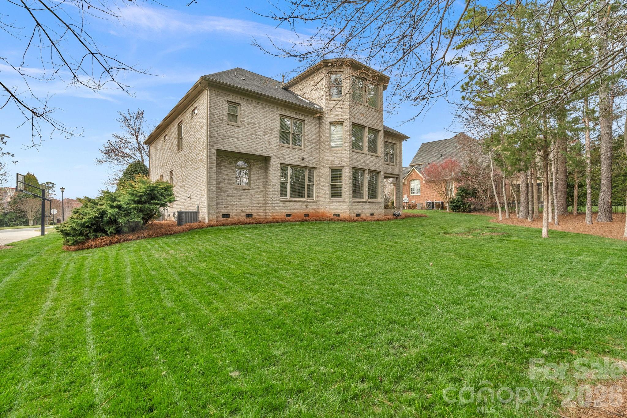 Weddington Chase - Residential