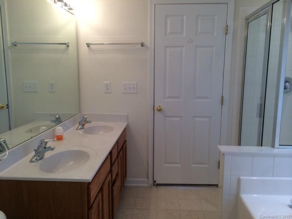 Glen Laurel - Residential