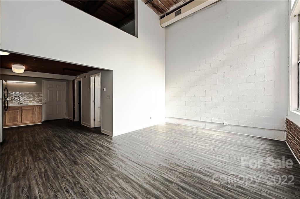 FoxRidge Lofts - Residential