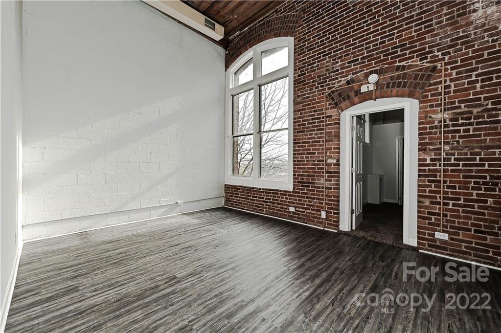 FoxRidge Lofts - Residential