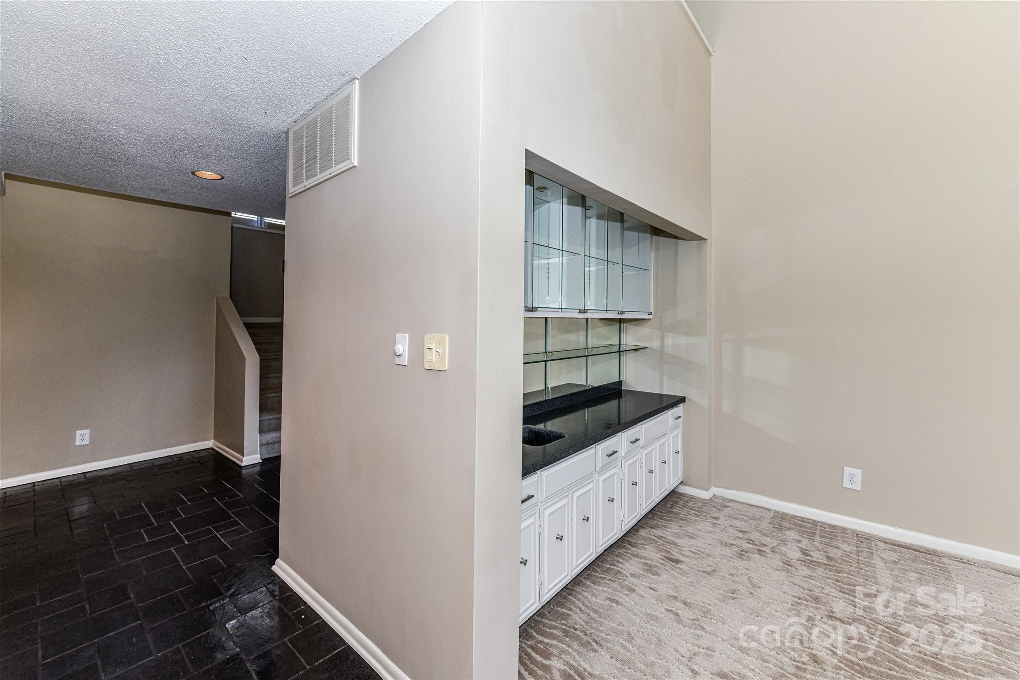 River Hills - Residential