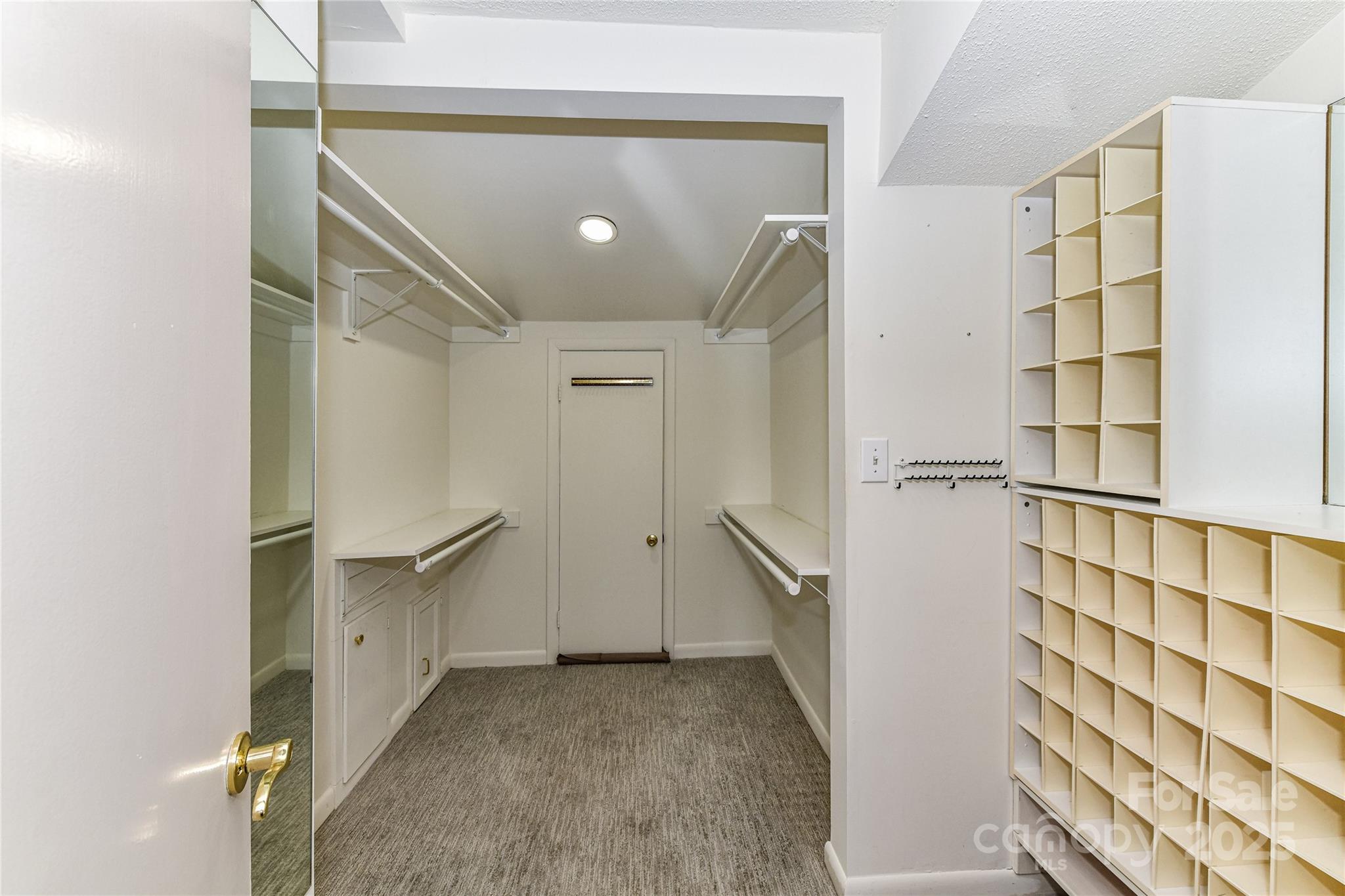 River Hills - Residential