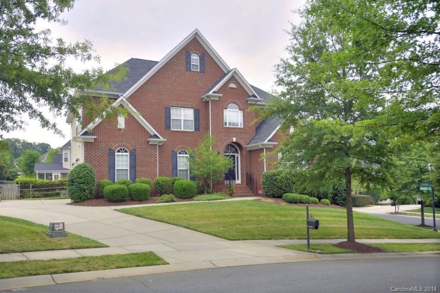 Pristine Move-In Ready 4 Bedroom & Bonus, 3.5 Bath in Macaulay Across From Park!  Shows Like a Model! New Paint, Hardwoods Main, Impressive Foyer, Wrought Iron Spindles, Formal Living Room w/Cathedral Ceiling, Dining Room with Wainscoting & Large Great Room. Kitchen Features Granite Countertops, Stainless Steel Appliances, Tile Backsplash & 42" Cabinets. Master Retreat w/Tray Ceiling & Spa-Like Bath w/Dual Sinks. Oversized Bedrooms, New HVAC, 3 Car Side Load Garage & Fenced Yard, Custom Closets