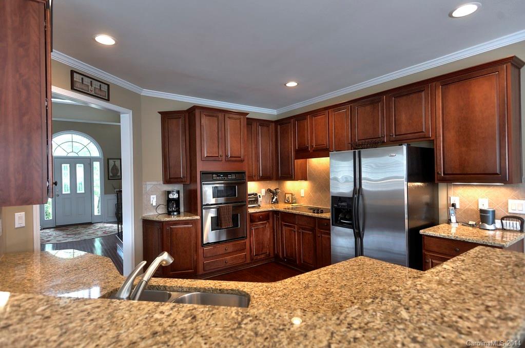 Macaulay - Residential