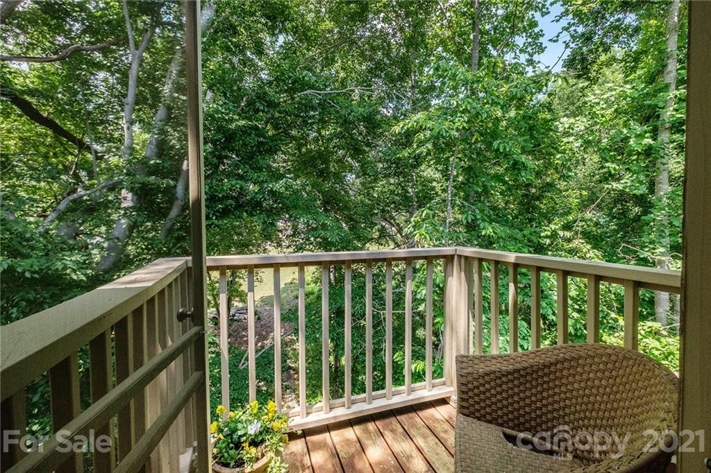 Queens Harbor - Residential