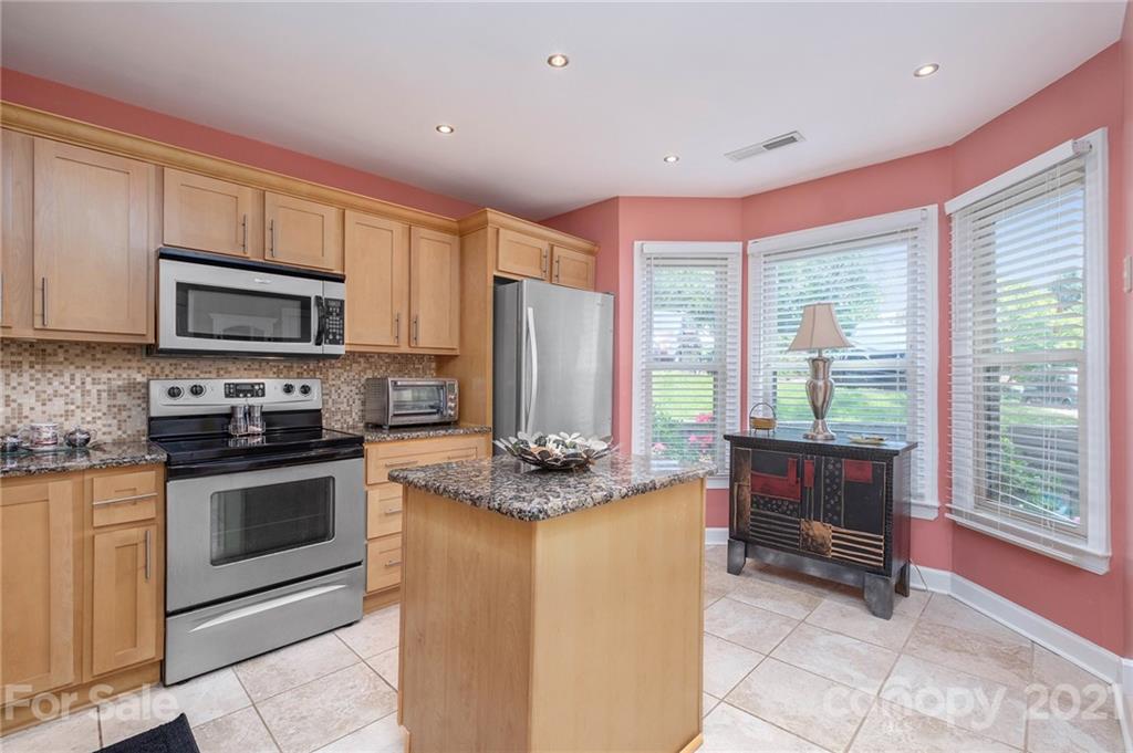 Queens Harbor - Residential