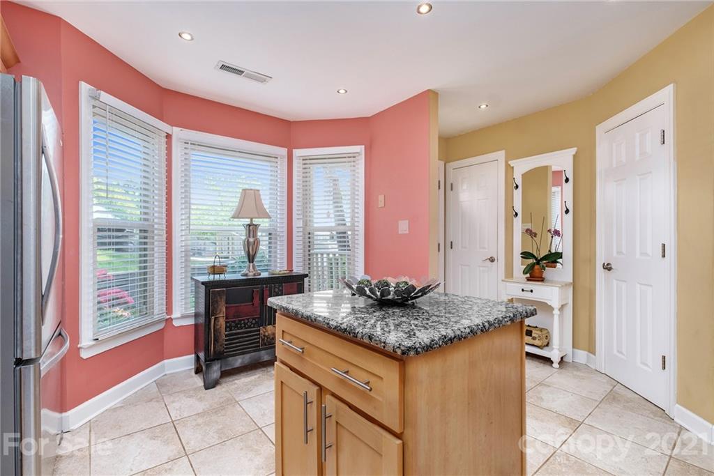 Queens Harbor - Residential