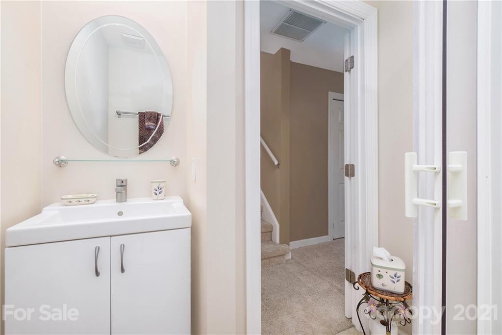 Queens Harbor - Residential