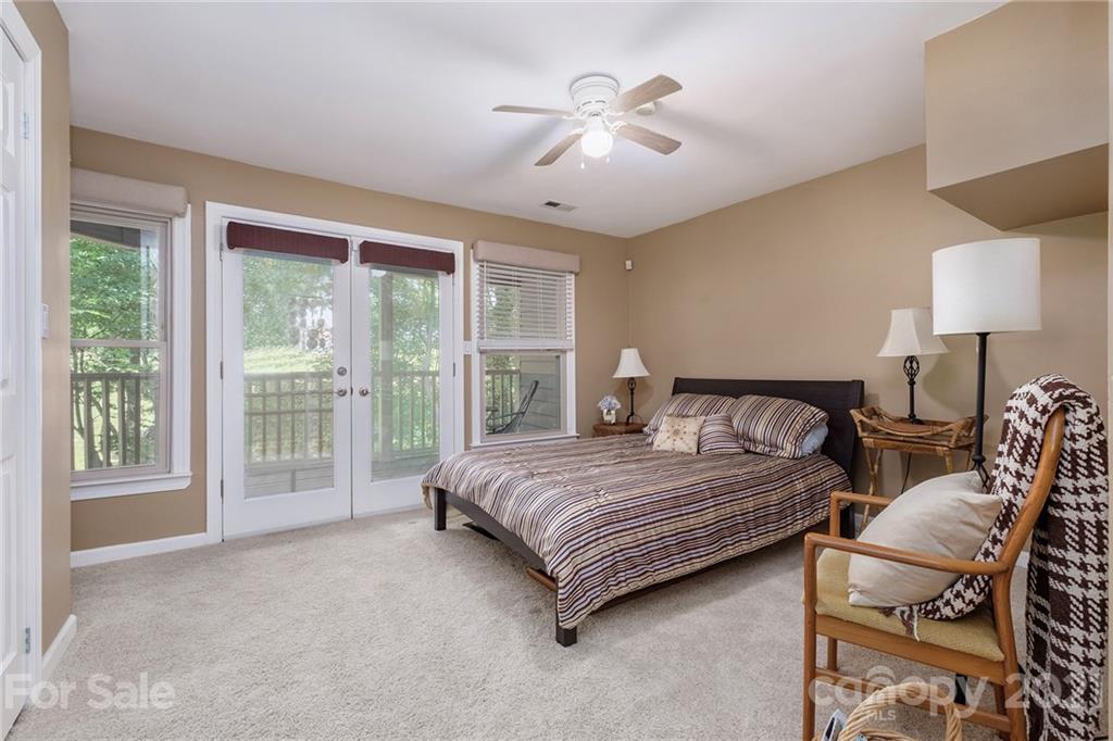 Queens Harbor - Residential