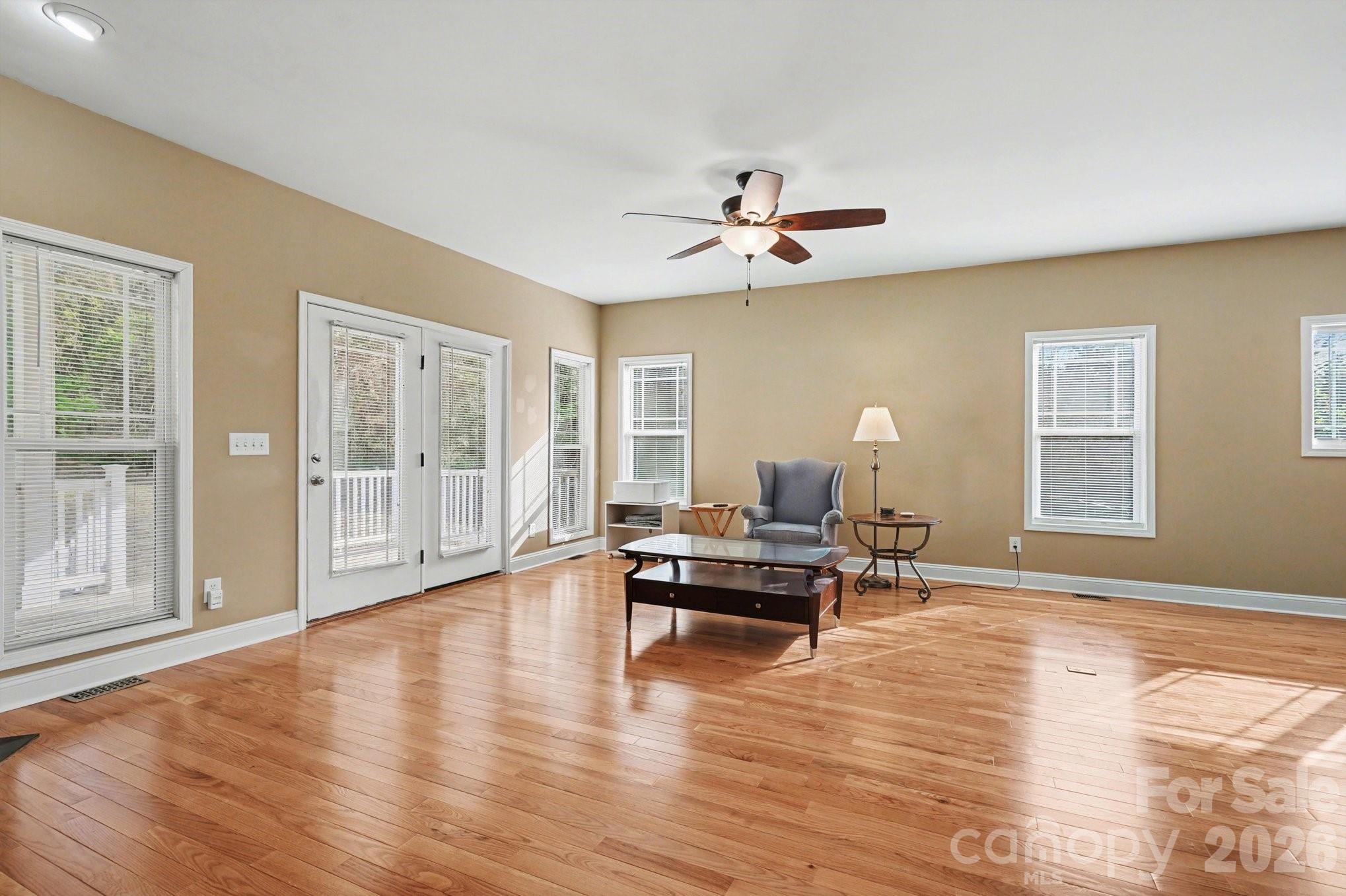 Oak Creek - Residential