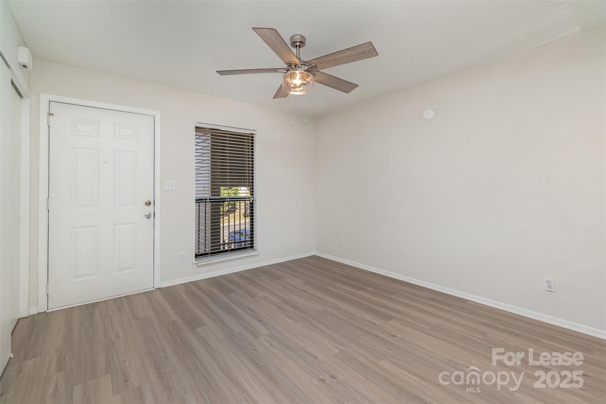 11039 Cedar View Road