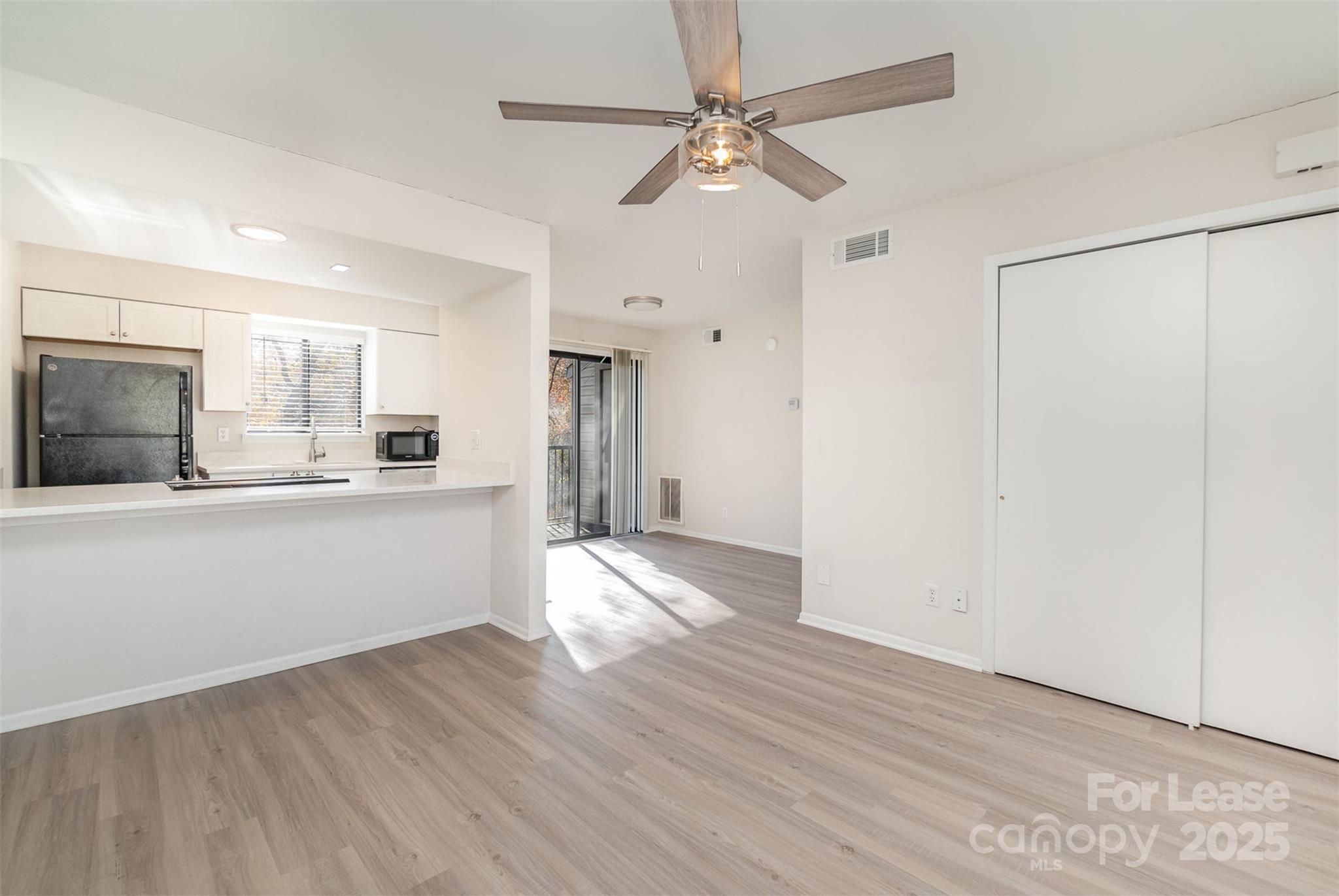 11039 Cedar View Road