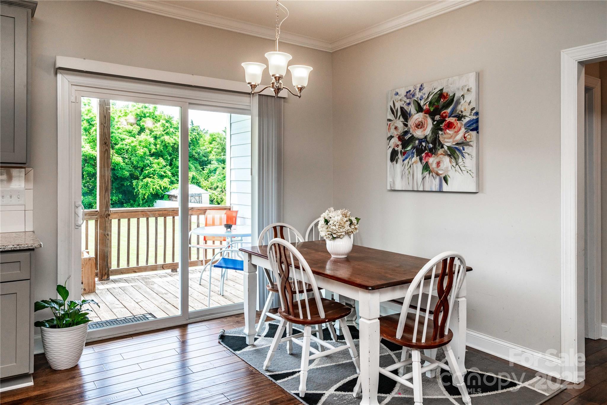 Dutchman Trails - Residential