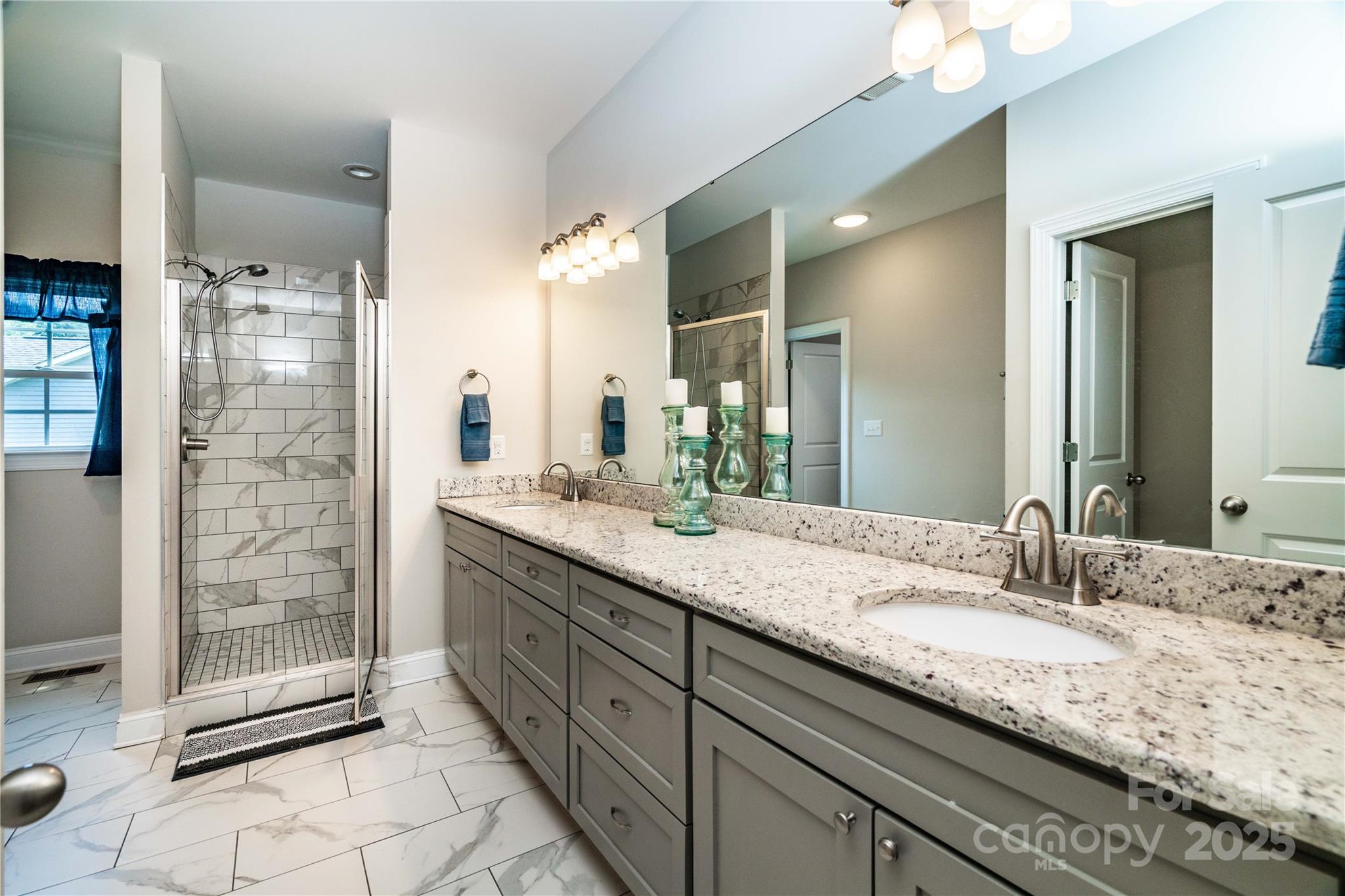 Dutchman Trails - Residential