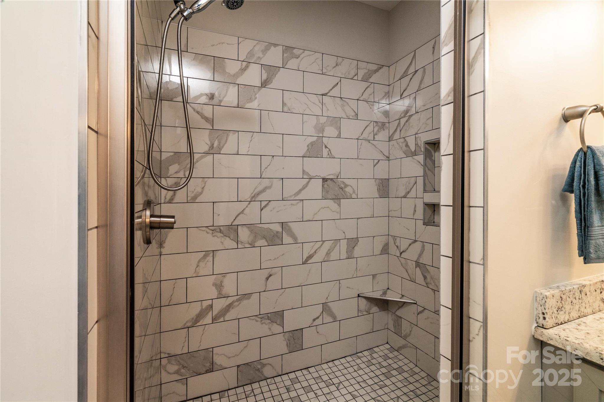 Dutchman Trails - Residential