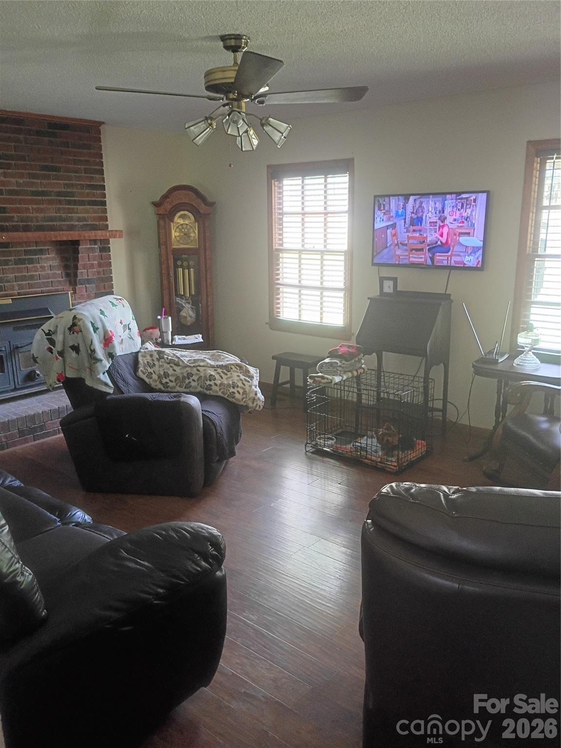 5427 Christopher Road